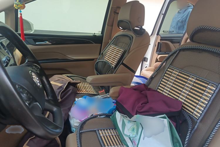 Used Buick GL8 2018 ES 28T Luxury Model China VI Standard Left Front Seat