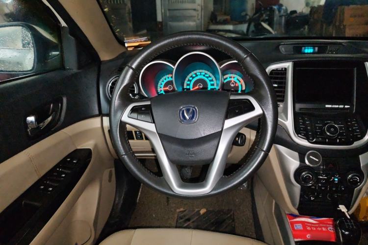 Used CHANGAN Eado 2014 1.6L Manual Luxury Model