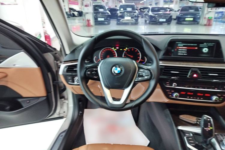 Used BMW 5 Series 2018 528Li Launch Special Edition
