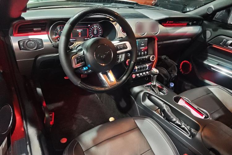 Used Ford Mustang 2018 2.3L EcoBoost Center Console