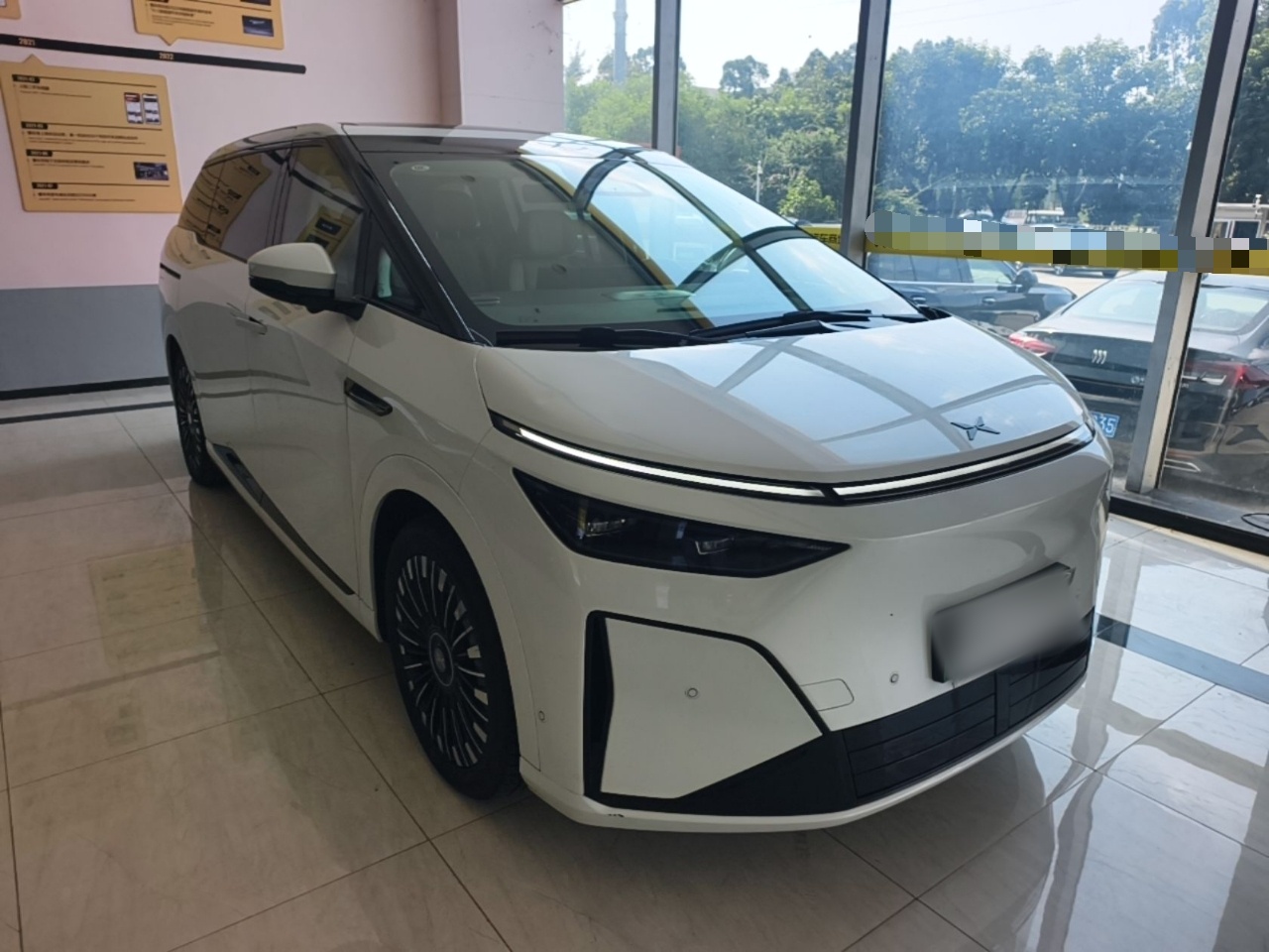 XPeng X9 2026 Model—Range-Extended Version 1602 Ultra — снимка 3