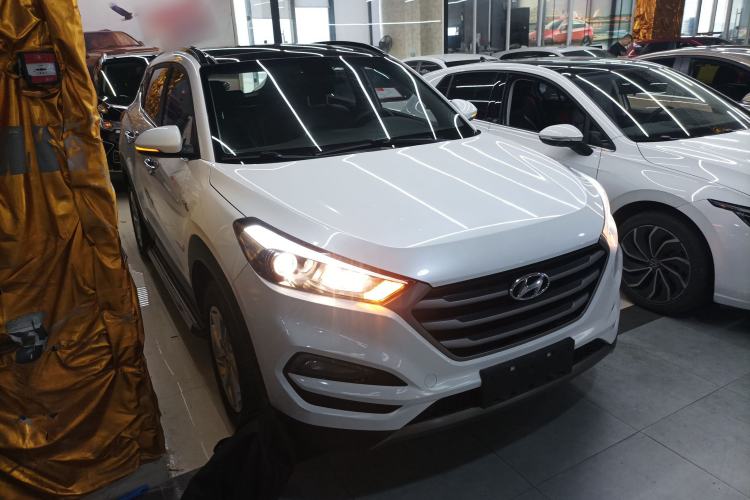Used Hyundai Tucson 2015 1.6T Dual-Clutch Two-Wheel-Drive Smart Model
