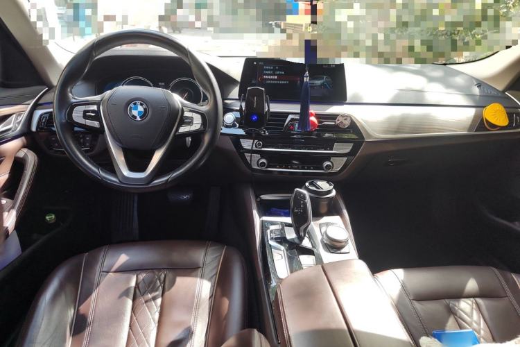 Used BMW 5 Series New Energy 2018 530Le Luxury Package Center Console