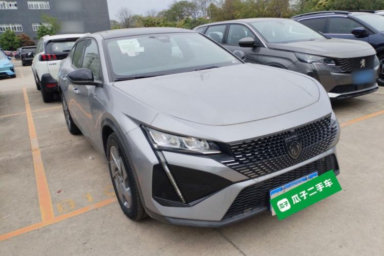 Used Peugeot 408X 2023 Gravity Edition Front Right 45 Deg