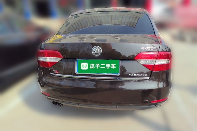 Used Skoda Superb 2013 1.8TSI Automatic Yashi Edition
