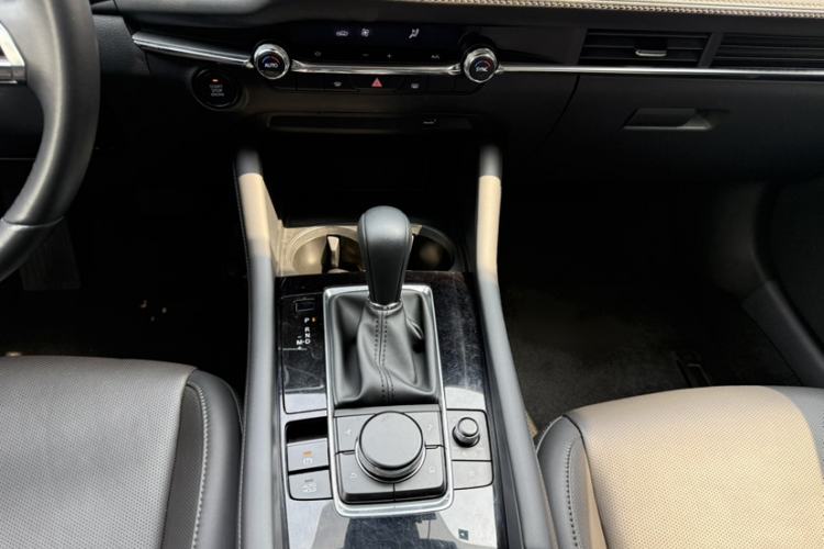 Used Mazda Mazda 3 Axela 2021 2.0L Automatic Zhiya Edition