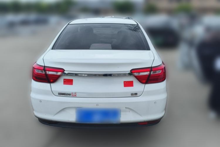 Used Geely Auto Vision 2019 Upgraded Model 1.5L Manual Luxury Version China V Standard