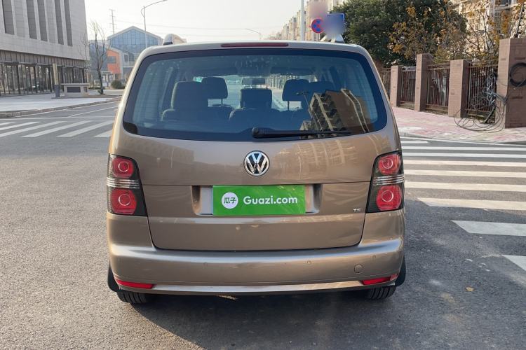 Used Volkswagen Touran 2015 1.4T Manual Fashion Edition 5-Seater