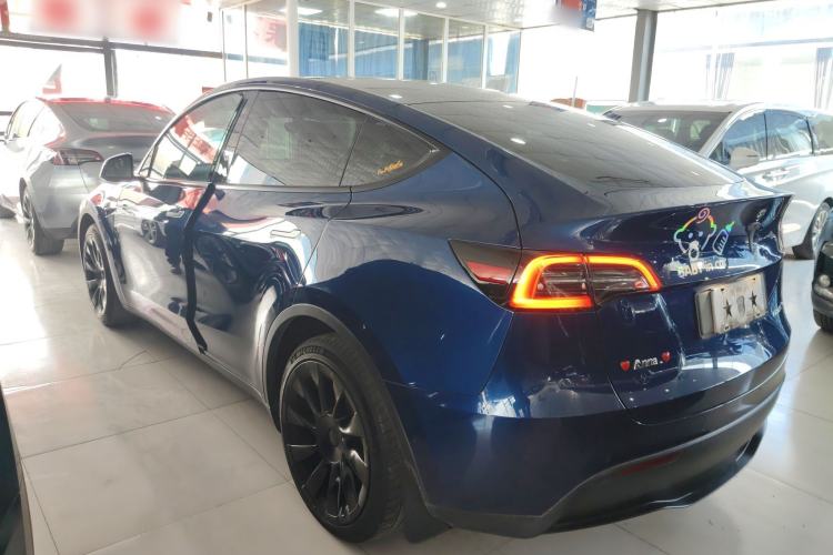 Used Tesla Model Y 2021 Long-Range All-Wheel-Drive Version Rear Left 45 Deg