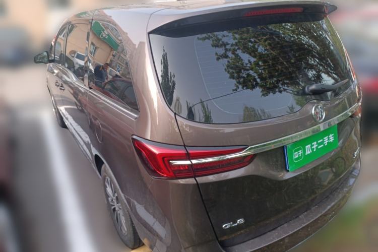 Used Buick GL8 2023 Land Executive Class Smart Enjoyment Model