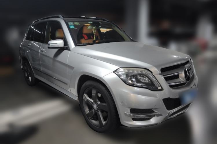 Used Mercedes-Benz GLK-Class 2013 GLK 300 4MATIC Dynamic Sunroof Model
