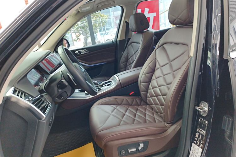 Used BMW X5 2022 Restyled xDrive 30Li Luxury Version M Sport Package
