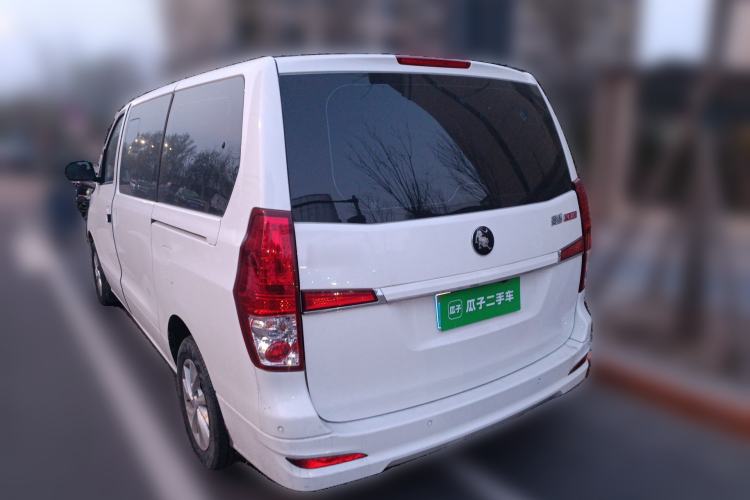 Used FORTHING Lingzhi PLUS 2024 1.5T Manual Luxury 9-Seater
