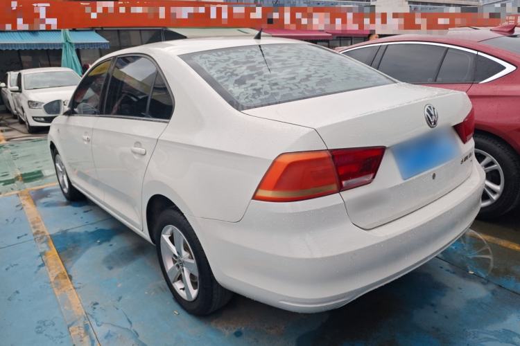 Used Volkswagen Santana 2015 1.6L Manual Comfort Edition Rear Left 45 Deg