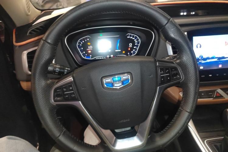 Used Geely Auto Vision X6 2019 1.4T CVT 4G Connected Luxury Version China VI Standard