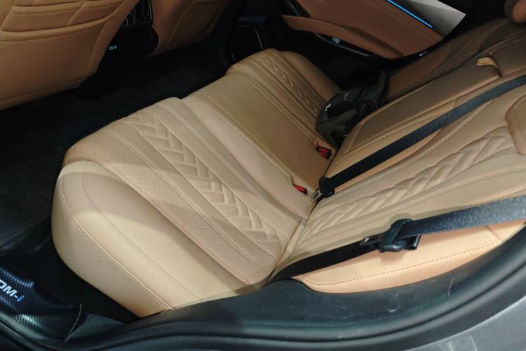 Used BYD Song L DM-i 2024 112 km Beyond Edition
