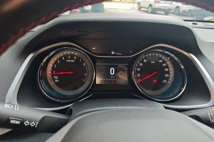 Used Chevrolet Orlando 2019 Redline 530T Automatic Enjoyment Version (5+2 Seating) China VI