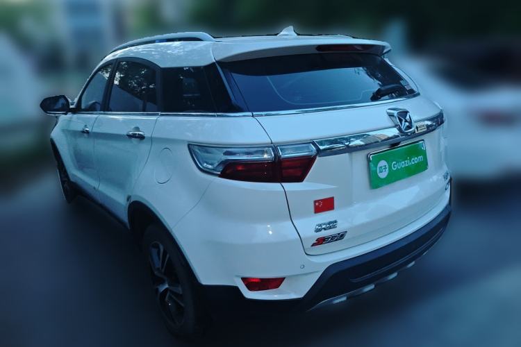 Used JMC Yusheng S330 2016 1.5L GTDi Automatic Two-Wheel Drive Prestige Edition Rear Left 45 Deg