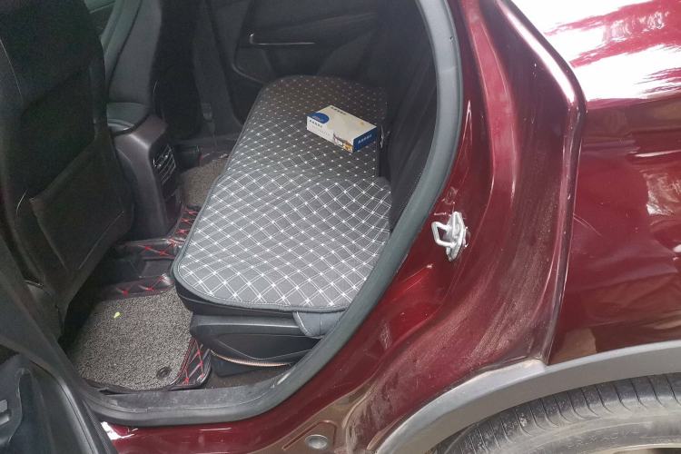 Used Lincoln MKC 2016 2.0T Two-Wheel Drive Deluxe Edition