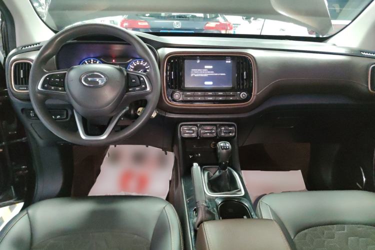 Used GAC Trumpchi GS3 2017 150N Manual Elite Edition Center Console