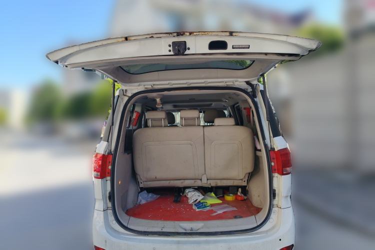 Used SAIC MAXUS G10 2018 PLUS 1.9T Manual Elite Edition Diesel Trunk