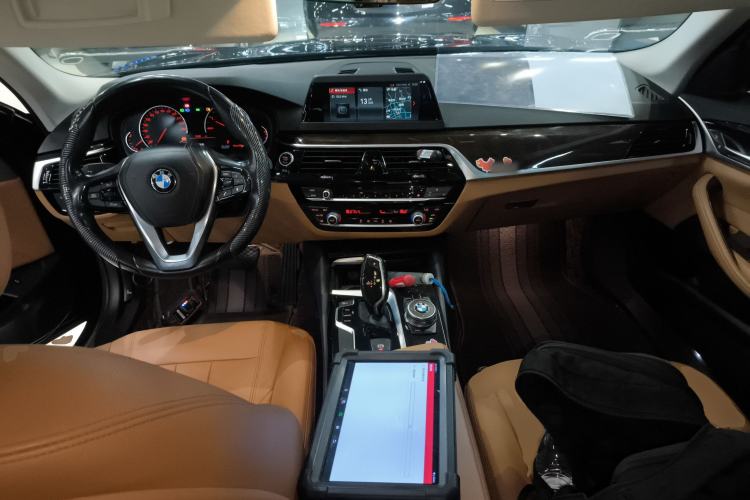 Used BMW 5 Series 2018 528Li Launch Special Edition
