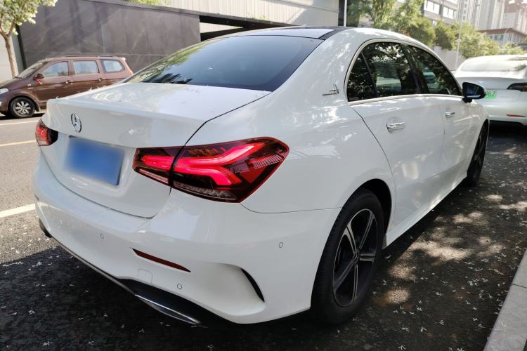 Used Mercedes-Benz A-Class 2022 Second Facelift A 200 L Sport Sedan Fashion Version