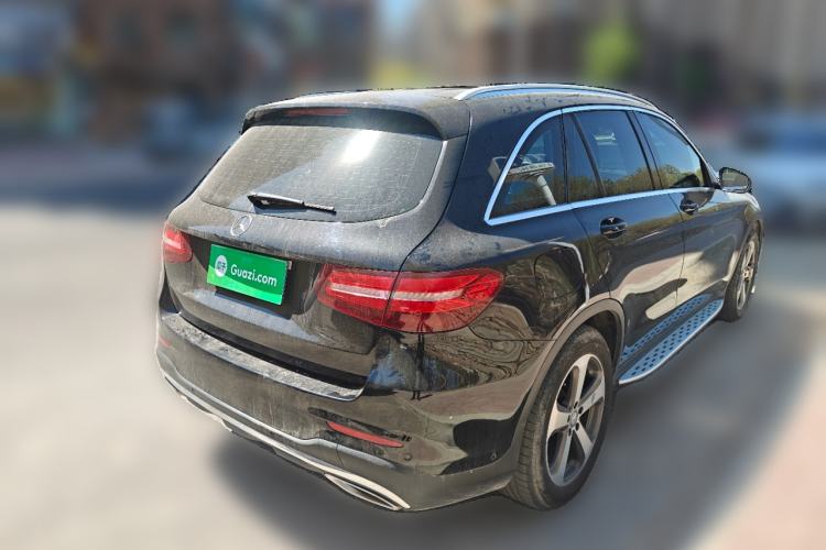 Used Mercedes-Benz GLC 2017 GLC 260 4MATIC Luxury Model Rear Right 45 Deg
