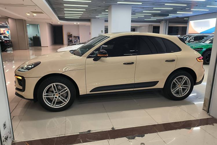 Used Porsche Macan 2022 Macan 2.0T