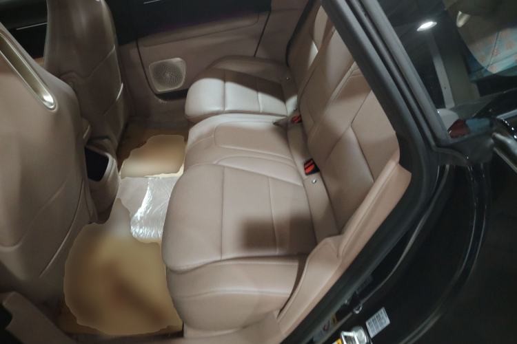 Used Avatr 12 2026 Ultra Pure-Electric All-Wheel-Drive Version Left Rear Seat