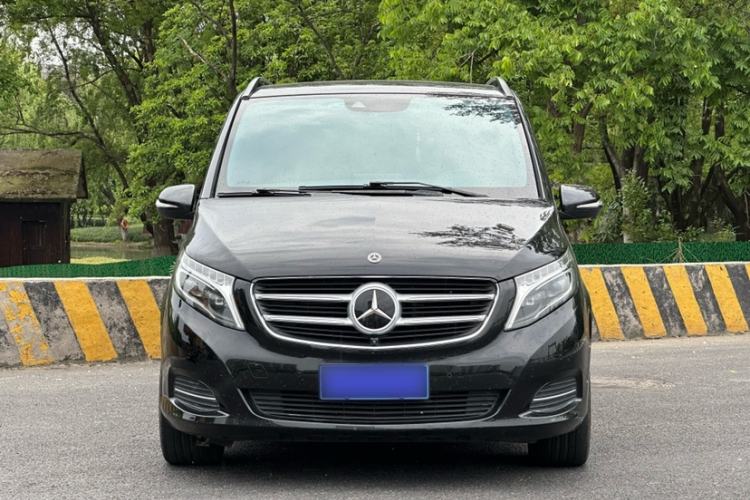Used Mercedes-Benz V-Class 2018 V 260 L Prestige Extended Version China VI

