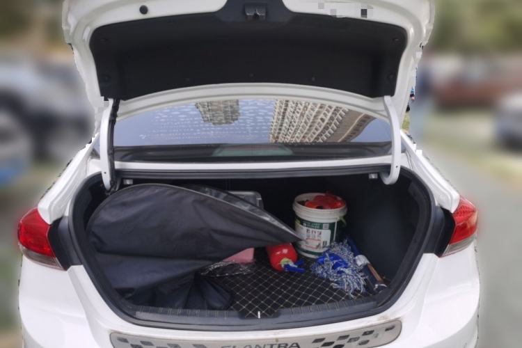 Used Hyundai Elantra (6th Generation / Lingdong) 2019 1.4T Dual-Clutch Xuan Dong · Dynamic Model
