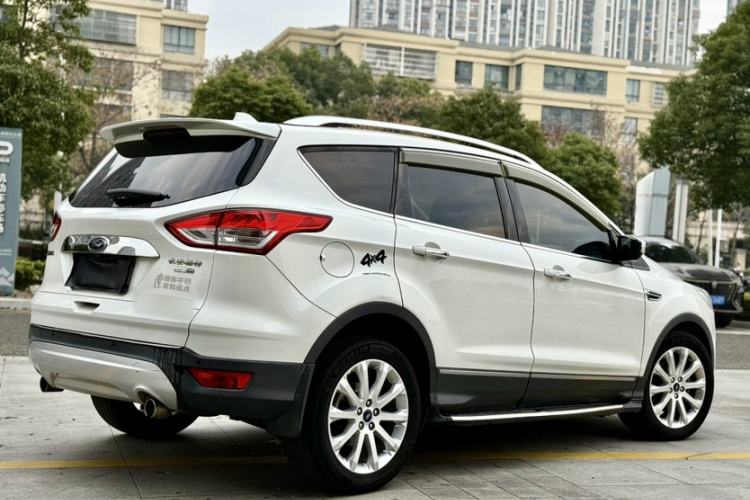 Used Ford Kuga 2015 2.0L GTDi Four-Wheel Drive Elite Model