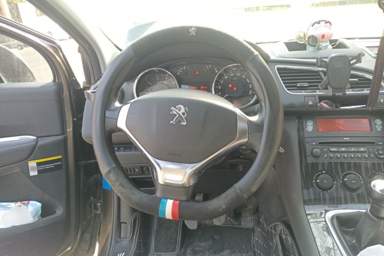 Used Peugeot 3008 2015 2.0L Manual Classic Edition
