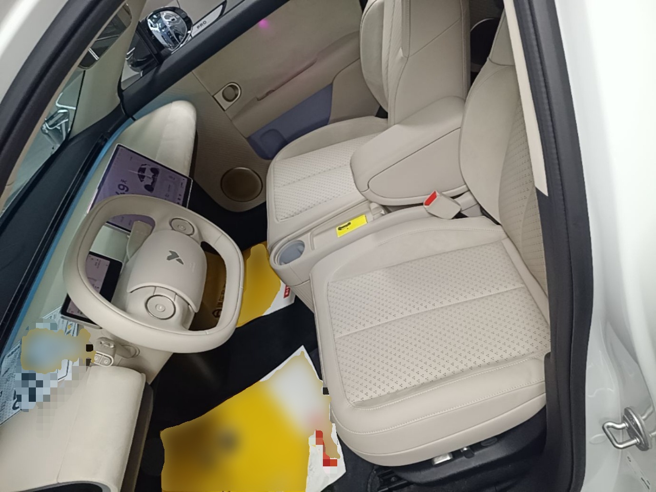 Vordere Reihe im Auto