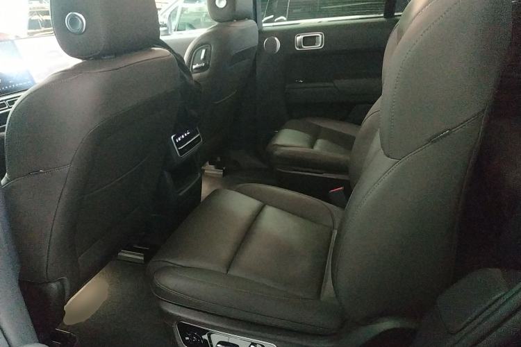 Used Li Auto L8 2023 Air model