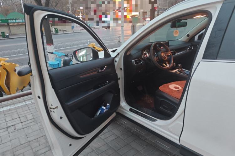 Used Mazda CX-5 2017 2.5L Automatic 4x4 ZhiZun Version China V Standard
