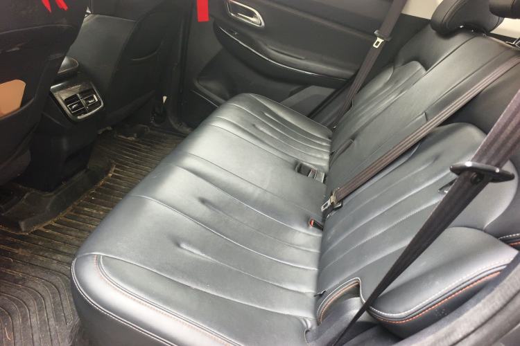 Used CHANGAN OSHAN X7 2020 1.5T Automatic Luxury Version