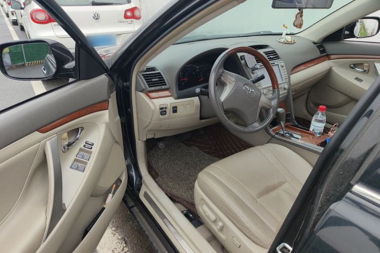 Used Toyota Camry 2013 200G Classic Luxury Edition
