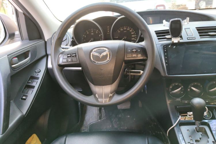 Used Mazda Mazda 3 2015 Sedan 1.6L Automatic Elite Model