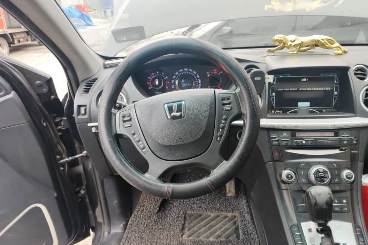 Used Luxgen Great 7 SUV 2013 Limited-Edition Sharp Edition 2.2T All-Wheel-Drive Prestige Model