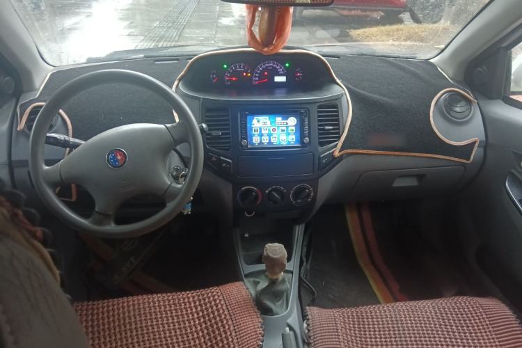 Used Geely Auto Diamond 2013 1.5L Manual Elite Model
