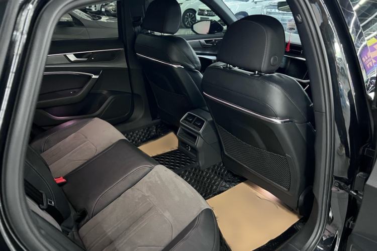 Used Audi A6L 2022 40 TFSI Luxury Dynamic Model Interior 9