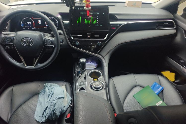 Used Toyota Camry 2021 2.5G Luxury Edition
