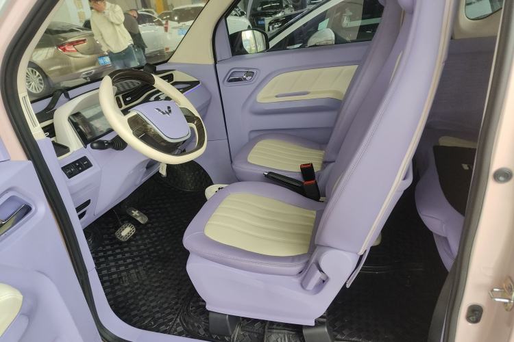 Used Wuling Hongguang MINIEV 2021 Macaron Premium Model – Lithium-NMC
