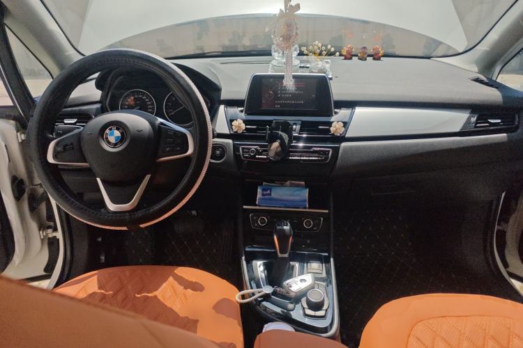 Used BMW 2 Series Active Tourer 2015 218i Leading Model Center Console