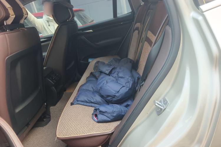 Used BMW X3  Left Rear Seat