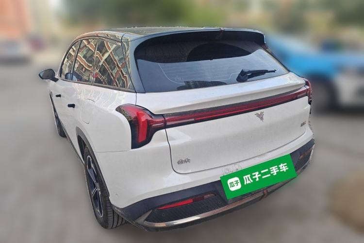 Used NETA L 2024 Extended-Range 310 Flash-Charge Red Edition
