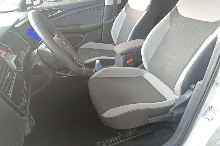 Used Jetta VS7 2021 1.4T Automatic Entry Model
