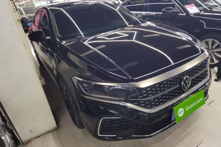 Used Volkswagen Passat 2023 Revised 330TSI Starry Elite Edition Exterior 1